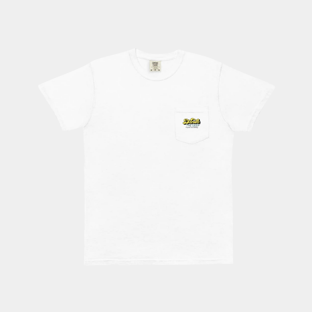 DISCOVER POCKET TEE
