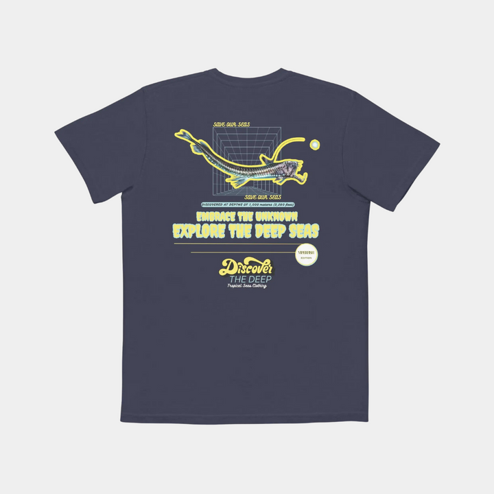 DISCOVER POCKET TEE