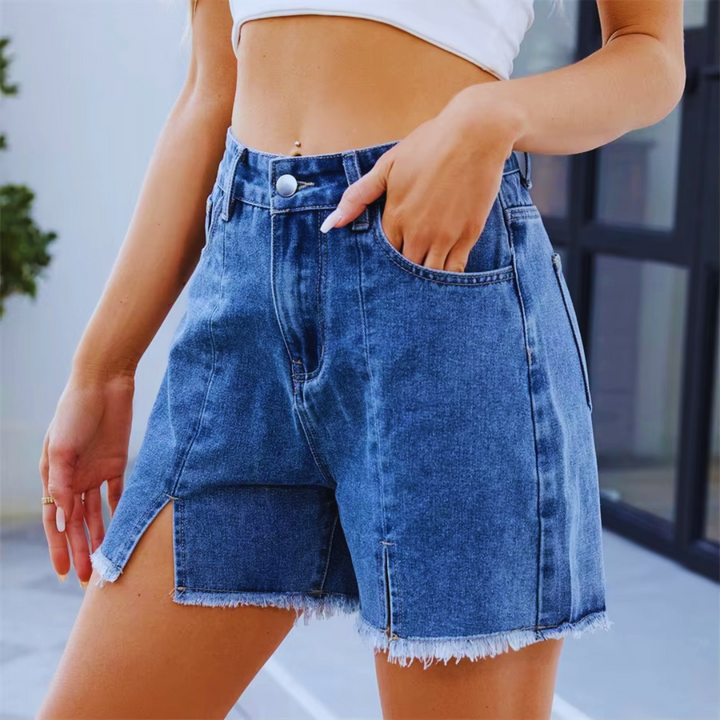 CHLOÉ HIGH-RISE SLIT SHORTS