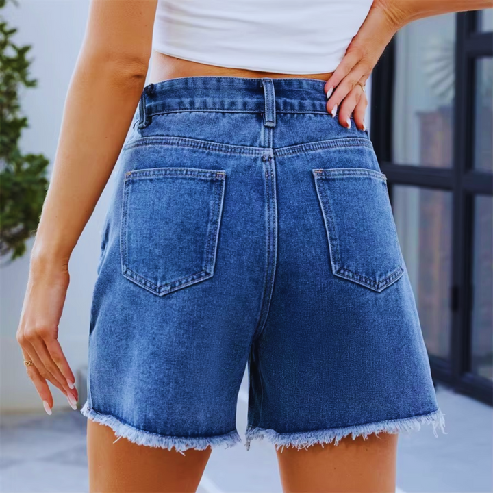 CHLOÉ HIGH-RISE SLIT SHORTS
