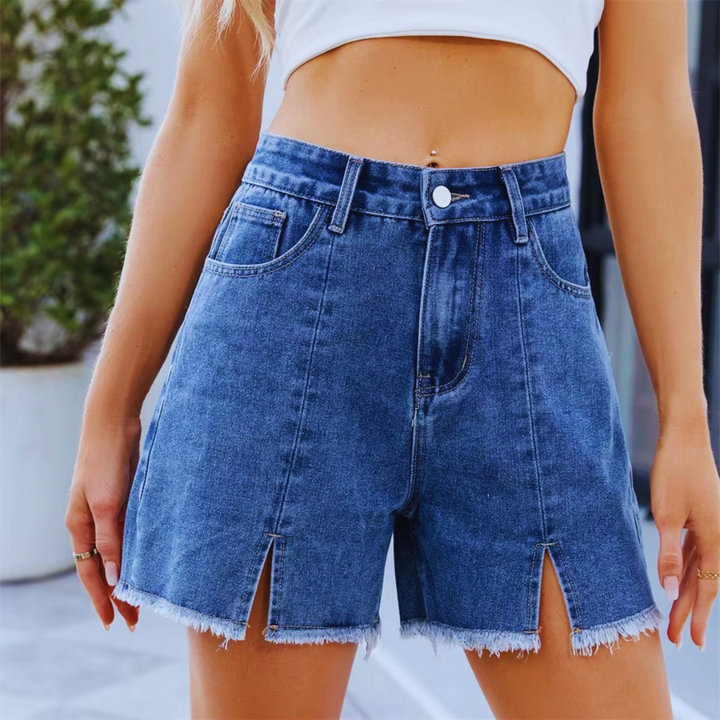 CHLOÉ HIGH-RISE SLIT SHORTS