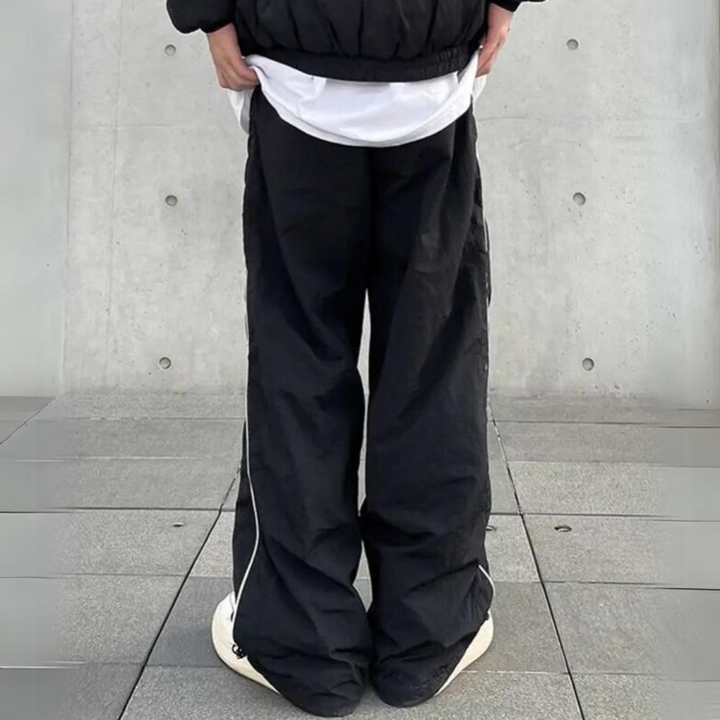 Y2K TRACK PANTS BLACK