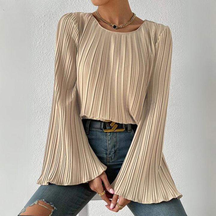 GLOWUP PLEATED TOP