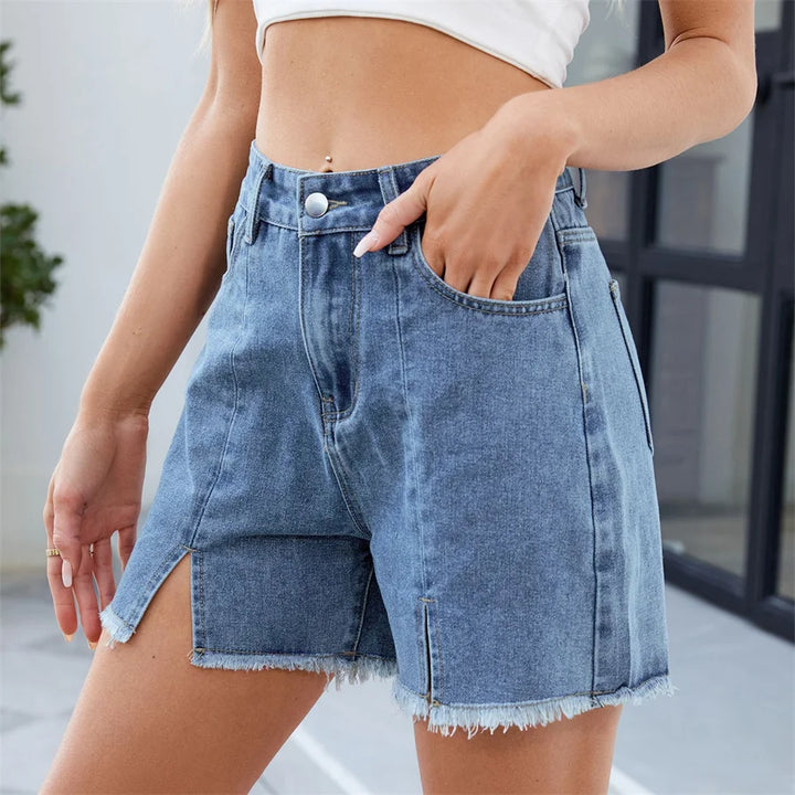 CHLOÉ HIGH-RISE SLIT SHORTS