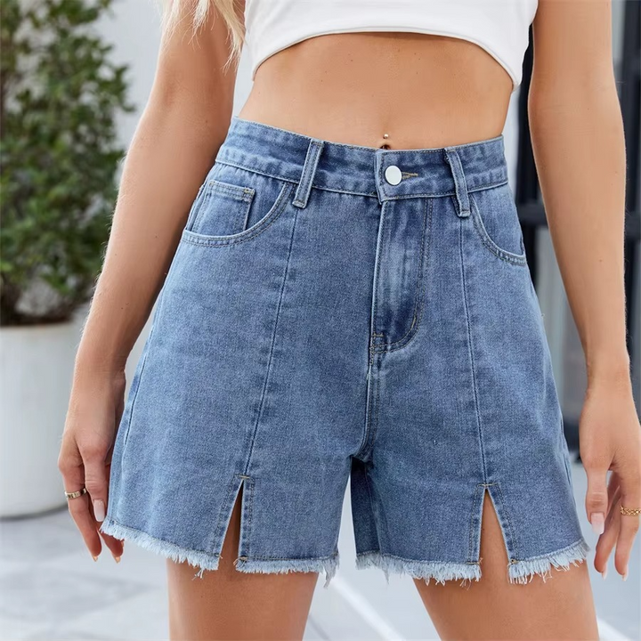 CHLOÉ HIGH-RISE SLIT SHORTS
